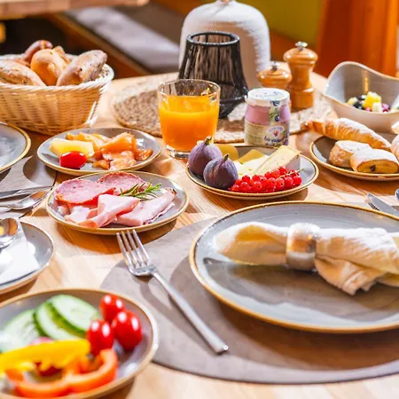 Alpinspa Zur Post - Bergbahn Im Sommer 2026 Inklusive アパート *